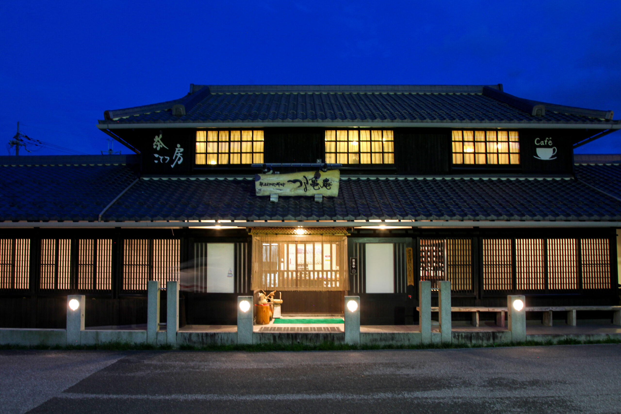 IMG_9727_夜外観